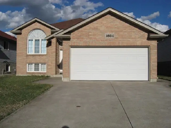 Single Family House for Rent