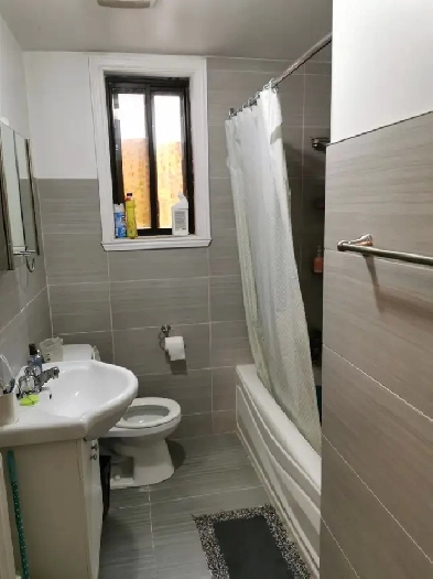 Renovated Bathroom large 3 ½ w/one bedroom in CDN. October