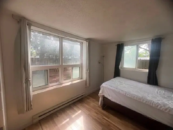 Room for Rent, London, Ont.