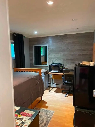 Chambres à louer POUR ÉTUDIANTS SEULEMENT