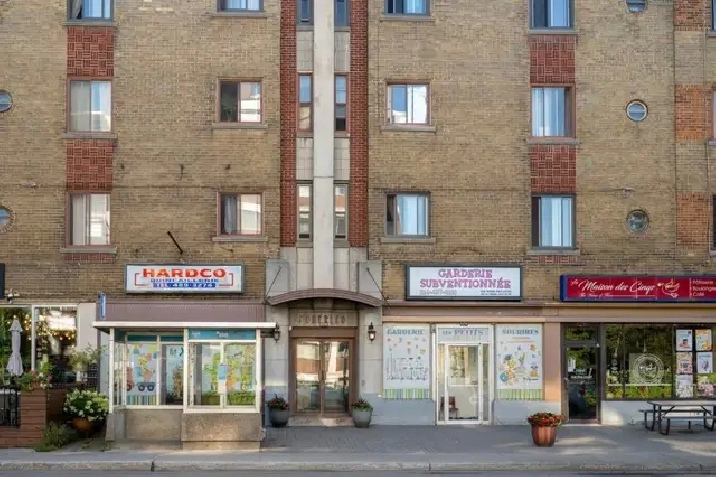 3 1/2 & 4 1/2 Ascenseur, buanderie, garage ($)... NDG
