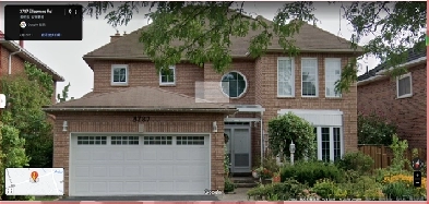 near  u of T 4 Scarb havs 4  bed roomshouse  for rent