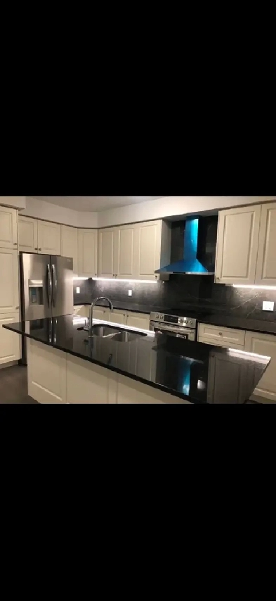 Master Bedroom with Private Bathroom & Parking (Yonge/Auror