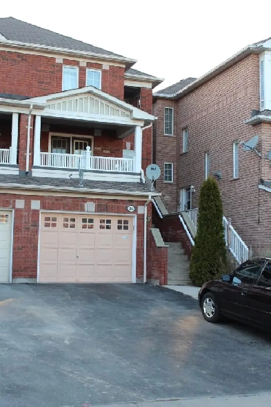 House for rent 3 Bedroom Mississauga