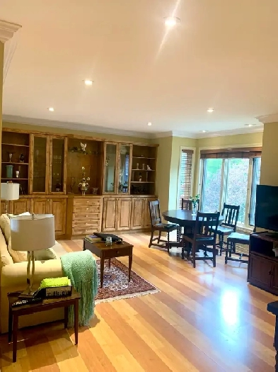 1,650 SQ FT FURNISHED2-BED   OFFICE | MILL POND Richmond Hill