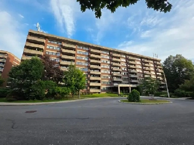Condo haute gamme 3 1/2 830p.ca, MEUBLÉ à louer, avec garage