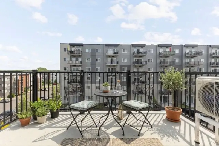 Appartement logement Condo 4 ½ Piscine Gym–Châteauguay