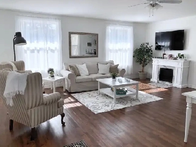 Port Franks 1 Bedfoom fully furnished apartment