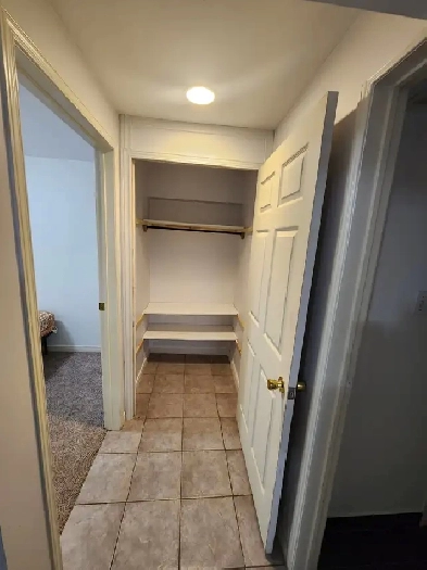 Basement apartment for rent in Mississauga close to SQUARE one.
