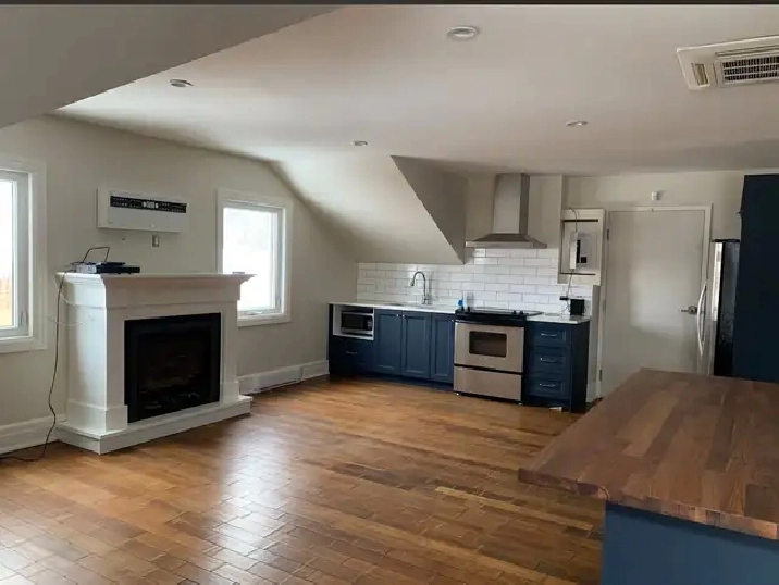 800 sqft studio