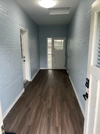 Duplex unit $80 a Day