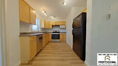 2 Bed / 1.5 Bath End Unit Townhouse with Garage in SW Edmonton
