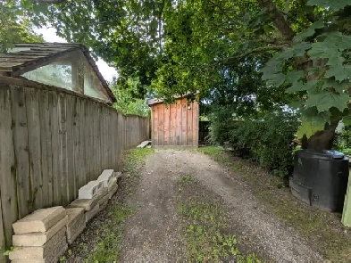 Charming House For Rent - Availalbe November.