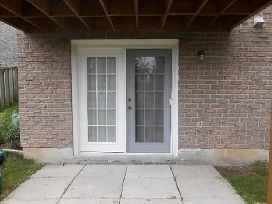Renovated 2-Bedroom walkout basement(McCowan&Alton Tower Circle)