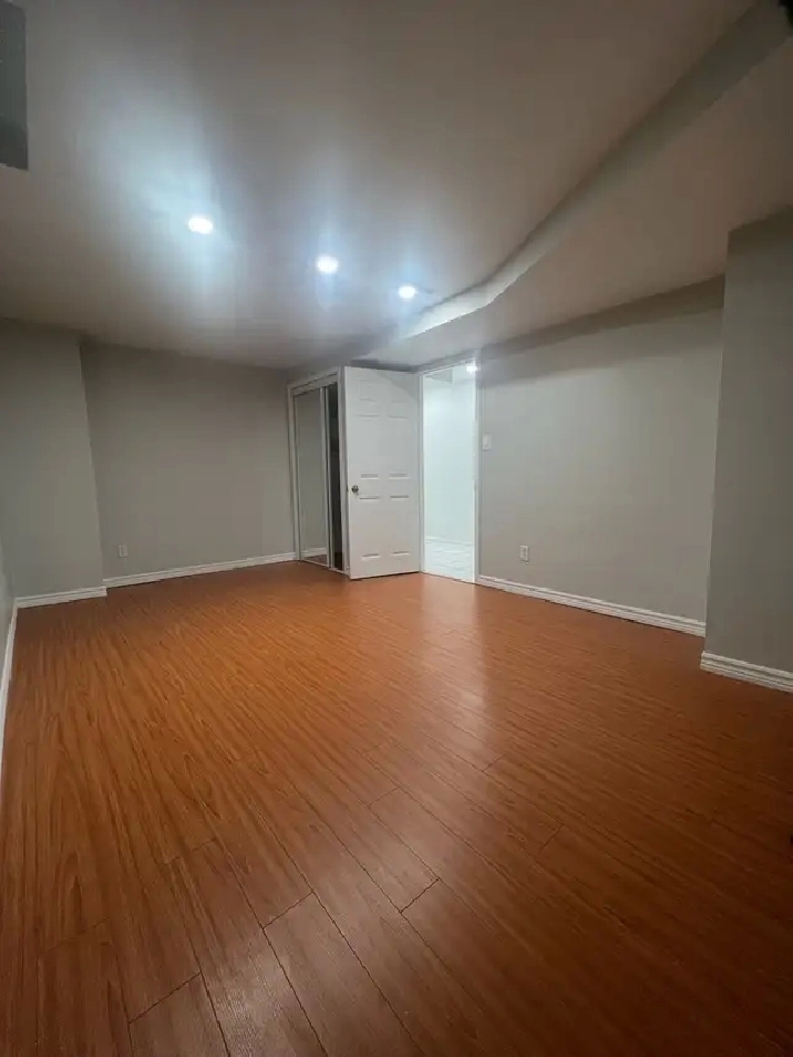 2BDRM BASEMENT APT. W/ WALKOUT