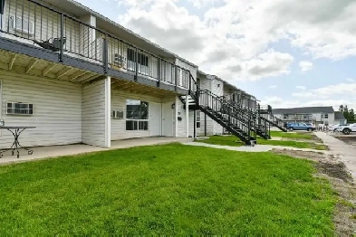 1 MONTH FREE   FULLY FURNISHED 2-BEDROOM TOWNHOUSE