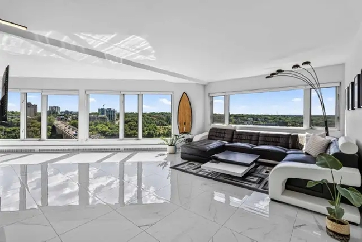 2 Bedroom   2 Bathroom Executive Condo Downtown For Sale