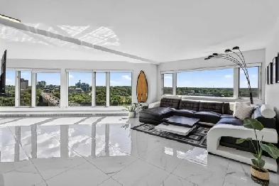 2 Bedroom   2 Bathroom Executive Condo Downtown For Sale