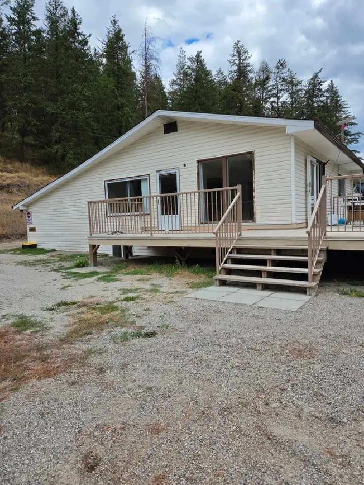 Rental - 2 bedroom upper suite, country setting