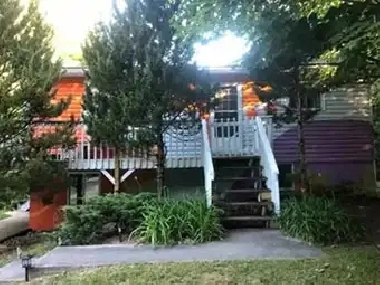 Apartment for rent from October to June in Sauble Beach