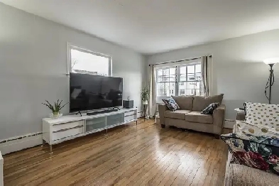 Beautiful Two Bedroom Apartment in the Heart of Fairview