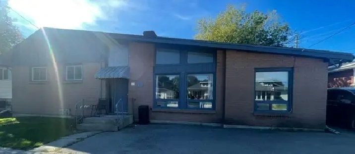 One Bedroom Apt in Belleville $1000