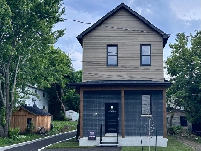 Appartements NEUFS de 2 chambres, Vieux-Aylmer, hydro inclus!