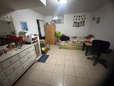 Private Room for Rent – Spacious 3-Bedroom Basement