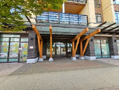 Two bedrooms Suite in Fraser Heights for Rent