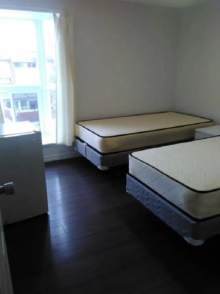 Room for rent near Humber College in Sharing