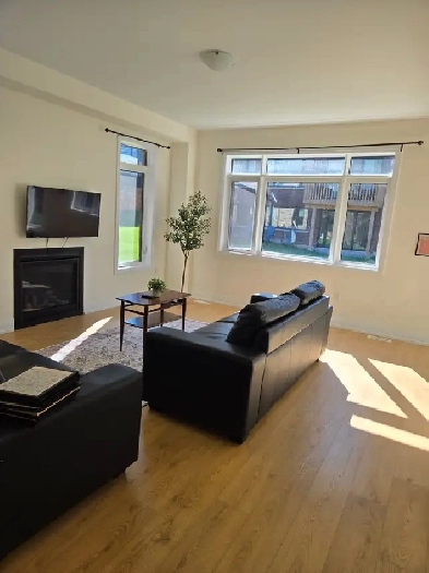 4 bedrooms new home rent midhurst valley springwater Barrie