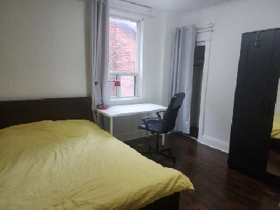 Room for rent - Woman only