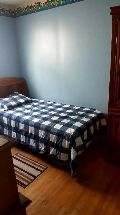 West Hamilton Room for Rent