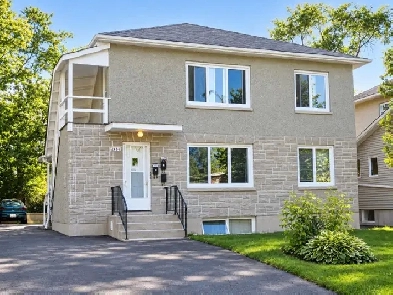 2 BEDROOM EASTEND IMMACULATE DUPLEX - ONE MONTH FREE