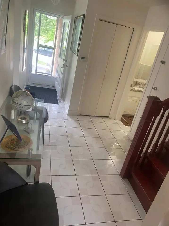 private room available for rent