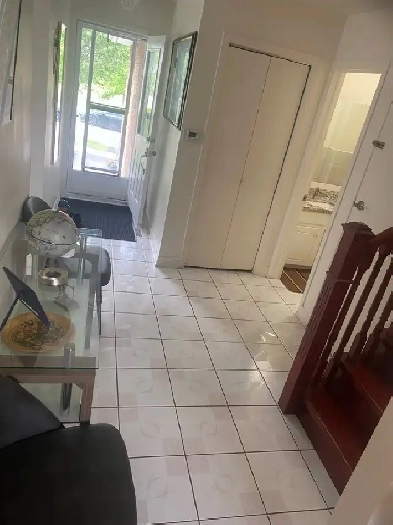 private room available for rent