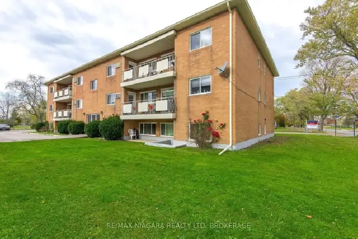 Lovely large 2 Bed Apt Beside Hospital – 131Third St Welland