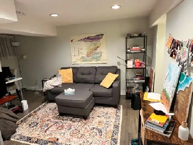 Spacious 1 Bedroom Basement Apartment in Erin Mills