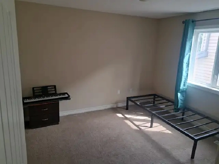 Furnished Private Room & Shared Bath - $650/ utitilies included.
