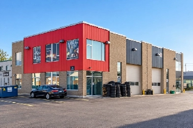 Commercial Retail and Warehouse for lease