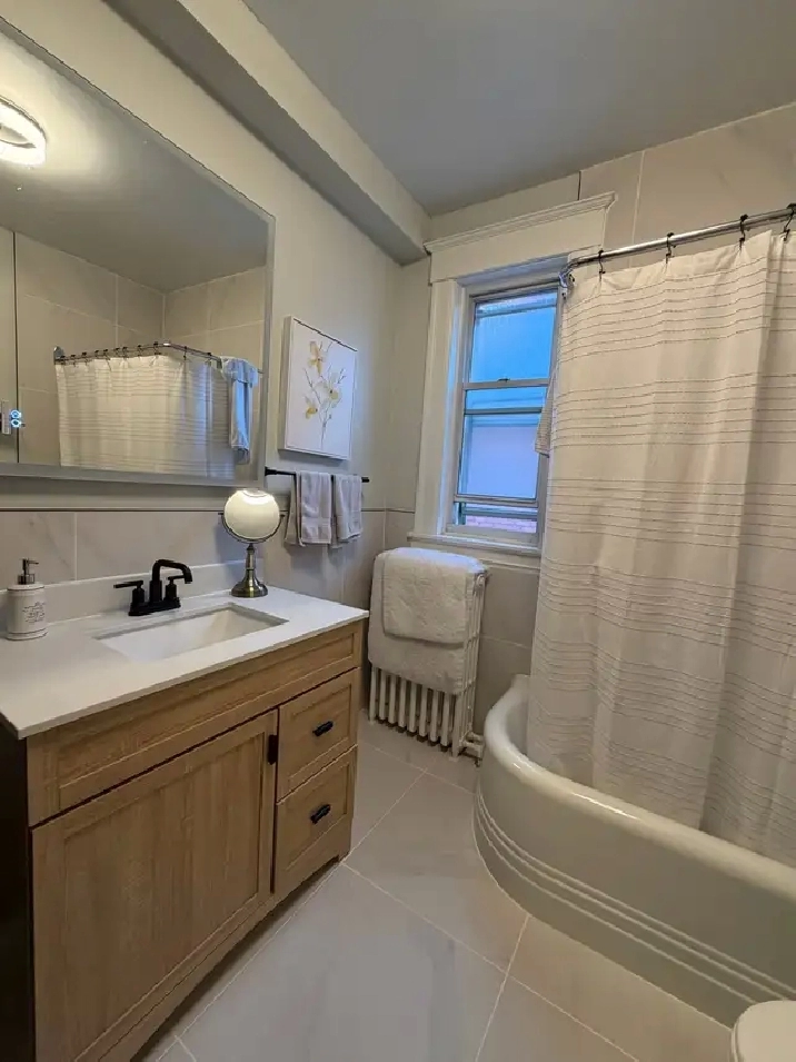 2 bed Apt for Rent in the Glebe