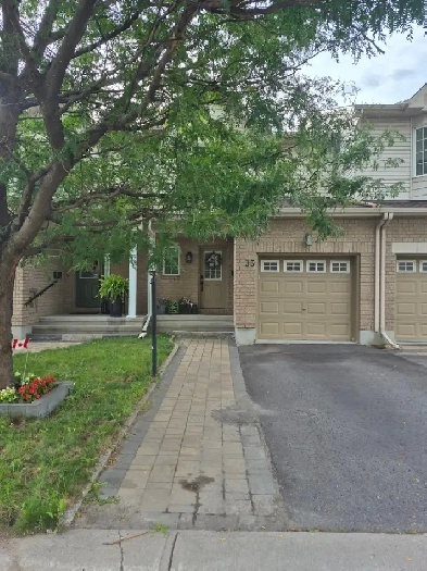 Barrhaven AREA 3 BDR house available from 1st Oct'26 OR Nov'26