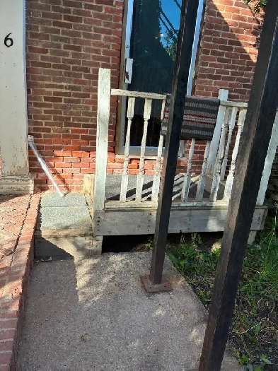Large street level one bedroom suite