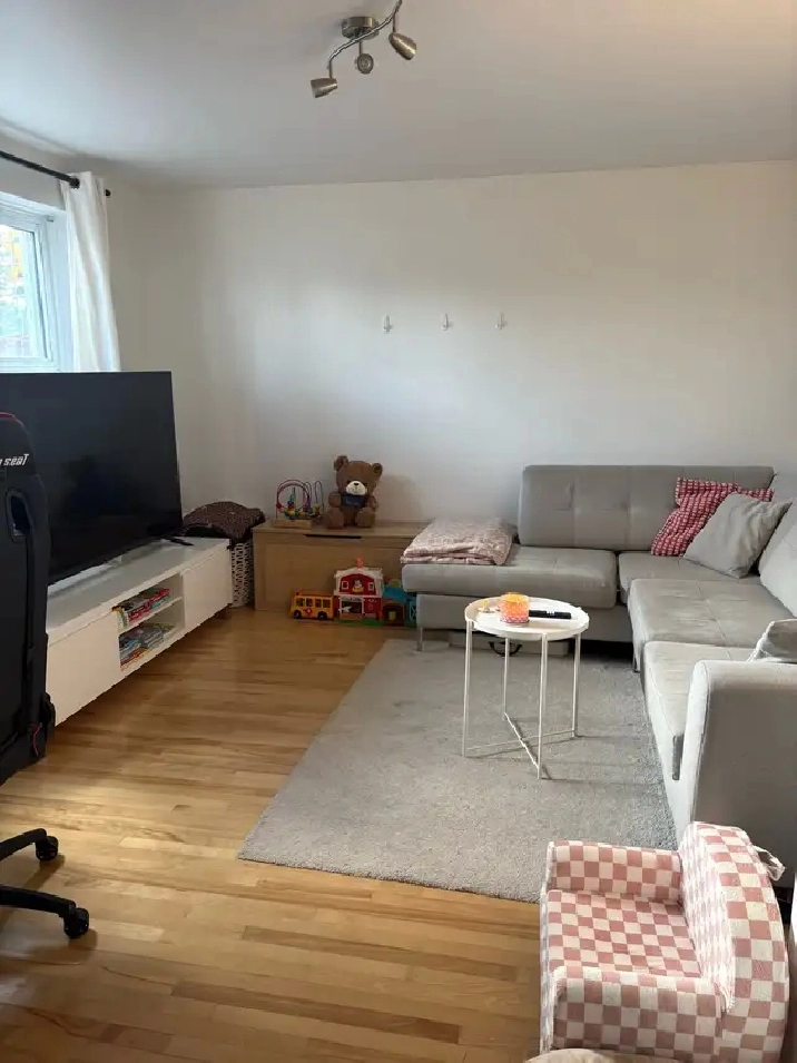 4 1/2 à Louer - Longueuil - 2 chambre, 1 salle de bain