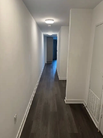 ️ 1 Bedroom   Den Condo for Rent – near square one
