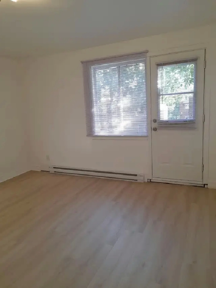 Location de chambre - Ahuntsic