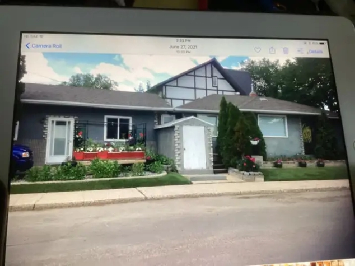 Furnished 1-bedroom suite Eastside with parking