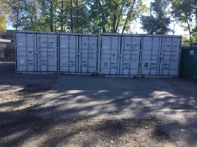 Storage container