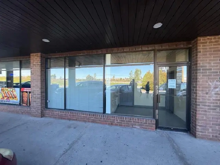Retail / commercal place for rent