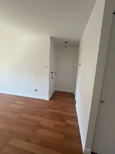À LOUER – Grand appartement de 2 chambres à Vimont, Laval